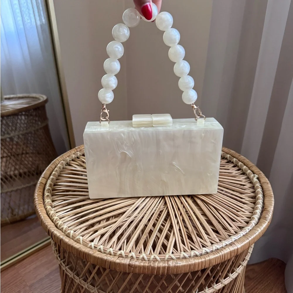 A New Day Marble Resin Clutch Bag - Picture 5 of 12